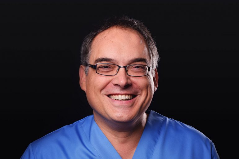 Dr Carles Alcubierre